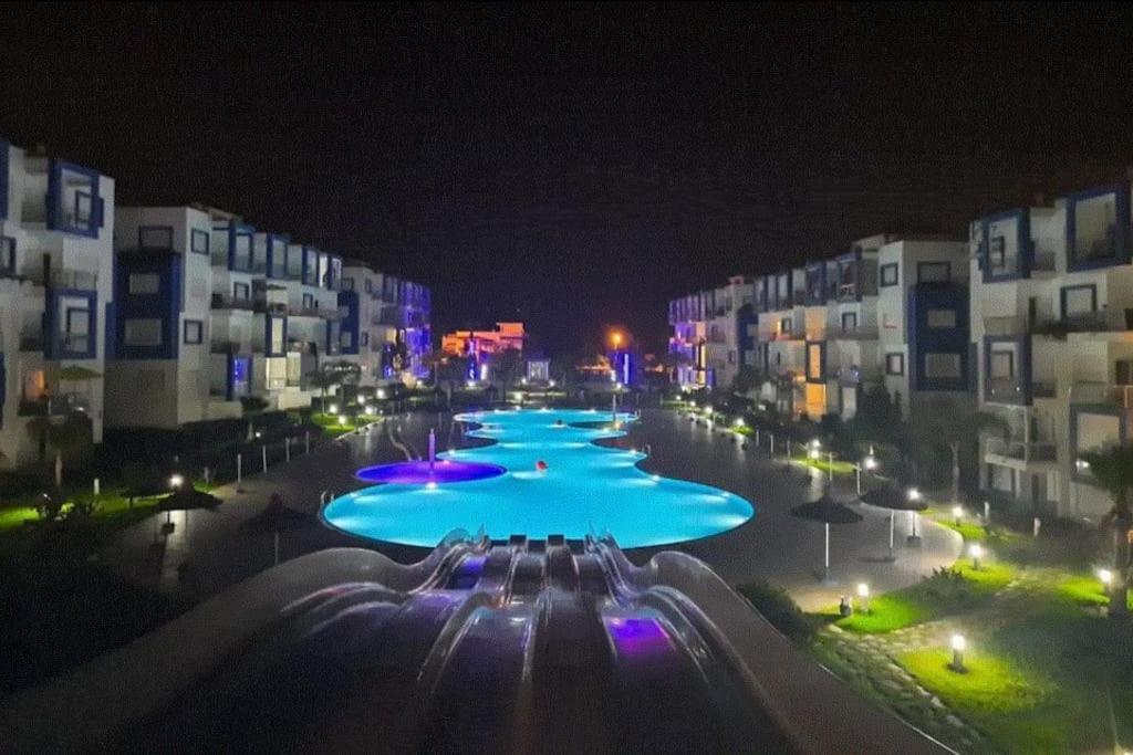 Superbe Appartement Au Centre De Cabo Negro En Residence Avec Piscines Et Tobogan Zewnętrze zdjęcie